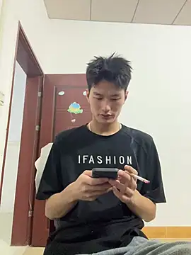 Snapshot of nanda108520 chatting on February 18, 2026, 10:55 am nanda108520 online show from February 18, 2026, 10:55 am