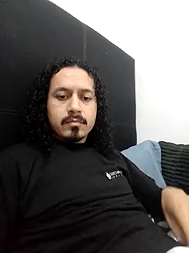 CarlosGM77 online show from April 20, 2026, 3:02 pm