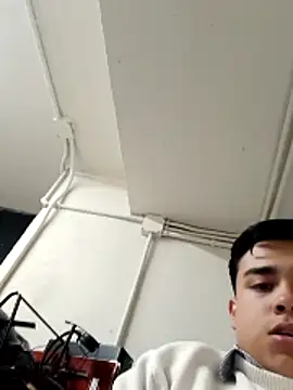 Yosoyelmismo-6737 online show from February 15, 2026, 10:30 pm