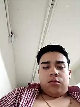 Yosoyelmismo-6737 online show from February 22, 2026, 10:33 pm