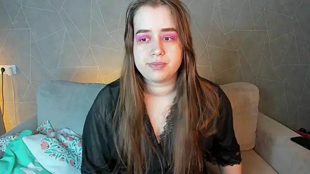 Soft Lina online show from January 11, 2026, 10:22 am