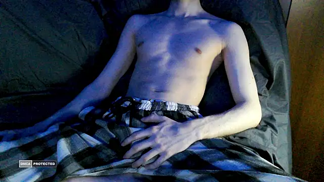 Snapshot of Sauntper chatting on February 8, 2026, 9:34 pm Sauntper online show from February 8, 2026, 9:34 pm