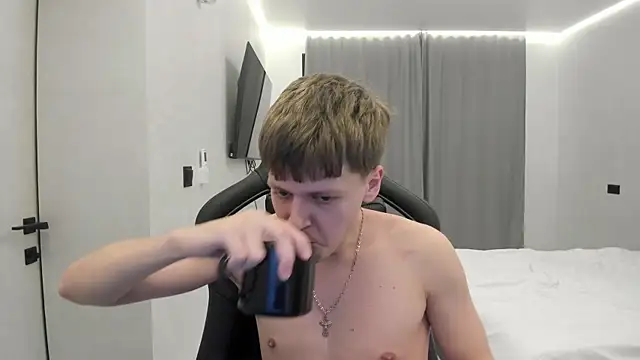 Snapshot of bonekoambalabu chatting on March 23, 2026, 7:25 pm bonekoambalabu online show from March 23, 2026, 7:25 pm