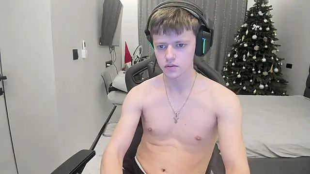 Snapshot of bonekoambalabu chatting on February 3, 2026, 2:53 am bonekoambalabu online show from February 3, 2026, 2:53 am