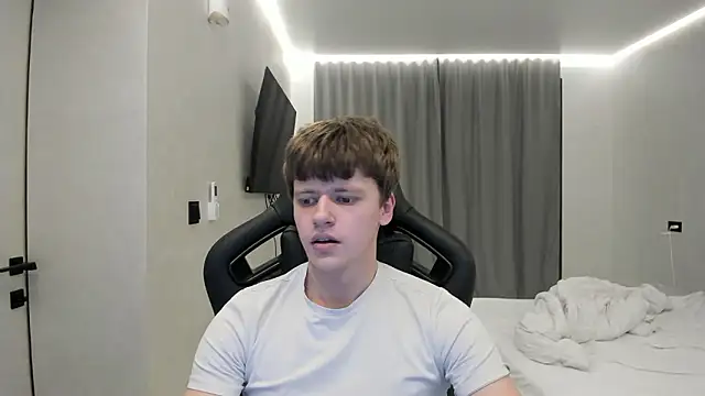 Snapshot of bonekoambalabu chatting on March 12, 2026, 10:47 pm bonekoambalabu online show from March 12, 2026, 10:47 pm