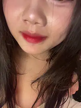 Linh DuongSexy online show from February 23, 2026, 1:33 pm