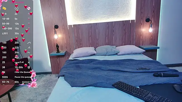 Snapshot of Kortney_Fox chatting on February 9, 2026, 6:33 am Kortney Fox online show from February 9, 2026, 6:33 am