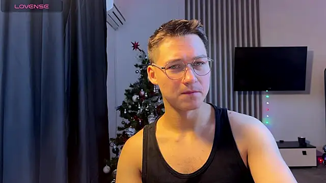 Snapshot of InfernoLustt chatting on January 9, 2026, 10:11 am InfernoLustt online show from January 9, 2026, 10:11 am