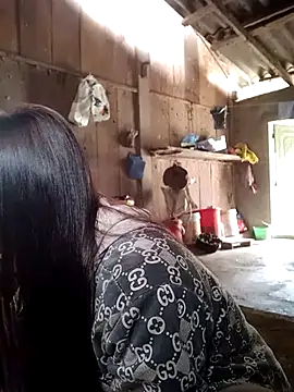 muamua99 online show from February 5, 2026, 4:19 am