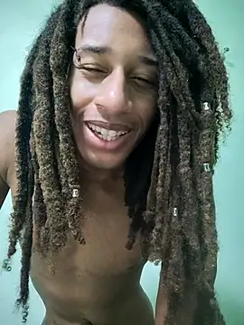 InfernalHazze online show from April 16, 2026, 2:23 am