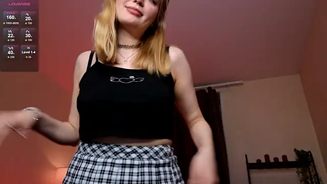 Snapshot of Elioraa chatting on January 15, 2026, 3:26 pm Elioraa online show from January 15, 2026, 3:26 pm