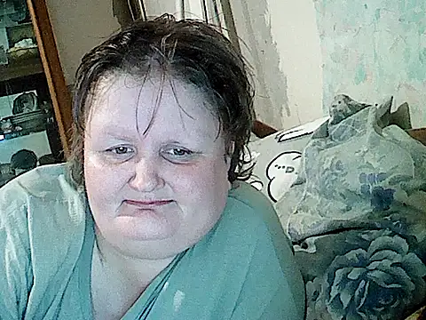 nataly4560 online show from June 2, 2026, 8:42 pm