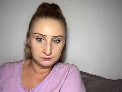 stephany333 online show from July 22, 2026, 3:14 pm