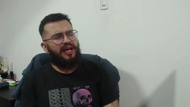 Jonh Jodson online show from April 19, 2026, 4:46 am