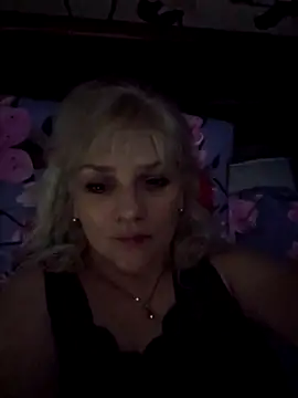 AliceStar333 online show from January 14, 2026, 6:33 pm