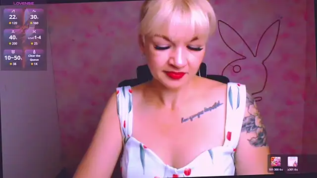 Snapshot of Madonna_Fire chatting on June 16, 2026, 11:54 am Madonna Fire online show from June 16, 2026, 11:54 am