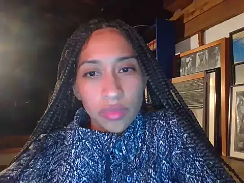 Snapshot of Kharol_cool chatting on January 10, 2026, 12:06 am Kharol cool online show from January 10, 2026, 12:06 am