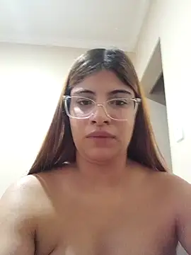 ruivinha09k online show from July 3, 2026, 10:49 pm