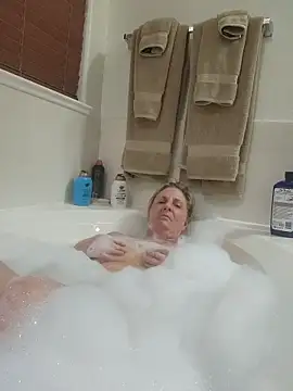 HotAzMilf online show from February 16, 2026, 10:58 am