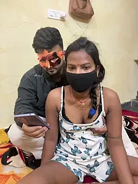 Snapshot of A-POOJA_RANI chatting on February 1, 2026, 2:32 am A-POOJA RANI online show from February 1, 2026, 2:32 am