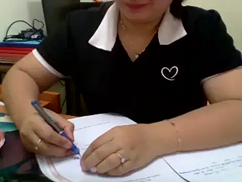 Sarah no land online show from April 8, 2026, 1:51 am