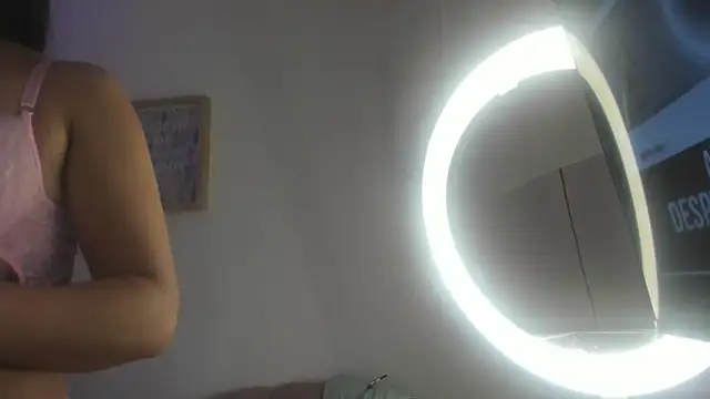 Zara Cardona online show from January 8, 2026, 11:16 am