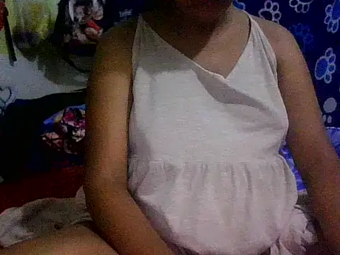 Snapshot of Kandysweety_2 chatting on April 27, 2026, 2:20 am Kandysweety 2 online show from April 27, 2026, 2:20 am