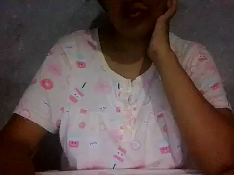 Snapshot of Kandysweety_2 chatting on July 14, 2026, 2:38 am Kandysweety 2 online show from July 14, 2026, 2:38 am