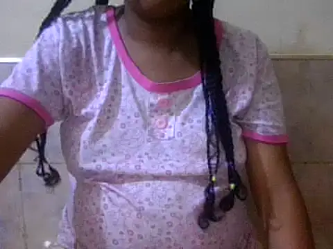Snapshot of Kandysweety_2 chatting on April 29, 2026, 8:26 pm Kandysweety 2 online show from April 29, 2026, 8:26 pm