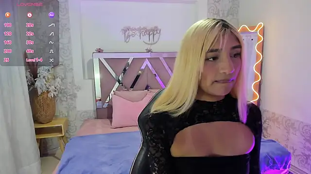 IRINA TAY1 online show from April 14, 2026, 4:06 am