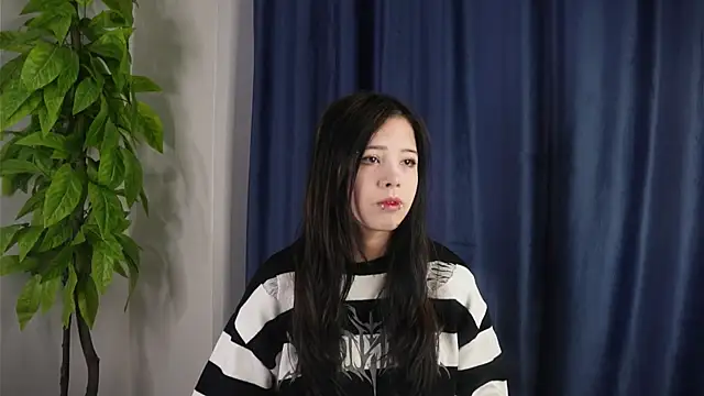 VallieOgren online show from January 14, 2026, 10:41 am