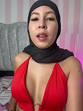 Snapshot of Shann_95 chatting on July 9, 2026, 8:41 pm Shann 95 online show from July 9, 2026, 8:41 pm