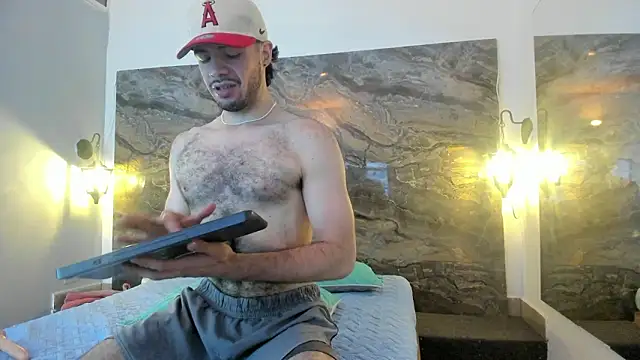 VelloTouch online show from February 14, 2026, 4:02 am