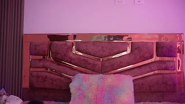 Lia collinsx online show from January 16, 2026, 7:07 pm