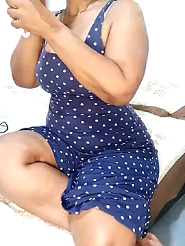 IIv0ryN0IIReX-XX online show from January 5, 2026, 7:50 pm