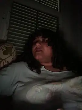 Snapshot of Angeliccreamyrican chatting on May 9, 2026, 6:17 am Angeliccreamyrican online show from May 9, 2026, 6:17 am