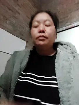 Snapshot of donaaa2 chatting on February 13, 2026, 1:16 am donaaa2 online show from February 13, 2026, 1:16 am