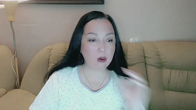 infinity loveliness online show from December 15, 2025, 10:43 am