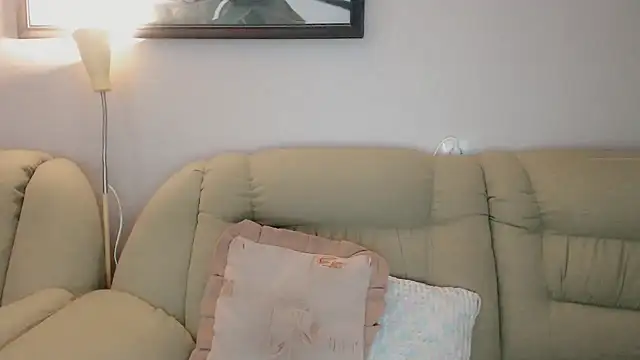 infinity loveliness online show from December 18, 2025, 7:24 am