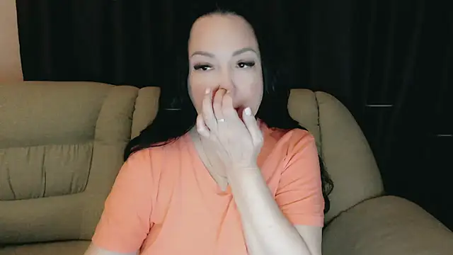 infinity loveliness online show from November 26, 2025, 8:03 am