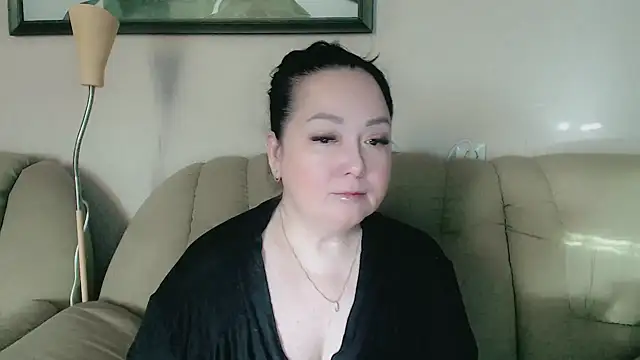 infinity loveliness online show from February 9, 2026, 8:23 am