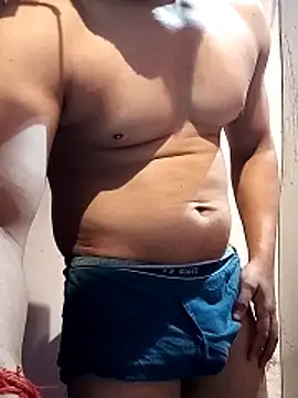 Snapshot of ravi18122 chatting on February 20, 2026, 8:44 pm ravi18122 online show from February 20, 2026, 8:44 pm