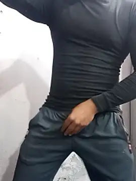 Snapshot of ravi18122 chatting on January 12, 2026, 4:47 pm ravi18122 online show from January 12, 2026, 4:47 pm