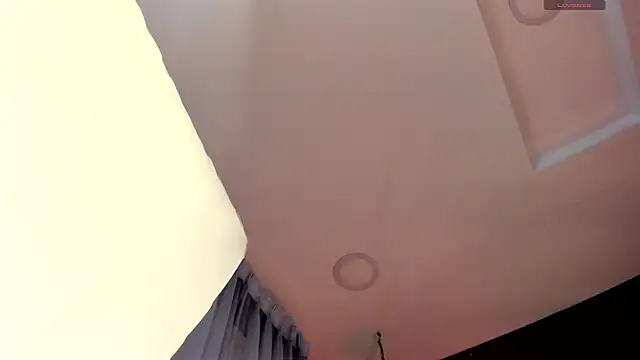 MAGIC ISIS  online show from April 4, 2026, 5:36 am