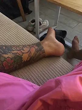 psilocibina22 online show from February 17, 2026, 4:10 am