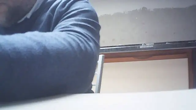 Snapshot of armetre chatting on January 19, 2026, 11:58 am armetre online show from January 19, 2026, 11:58 am