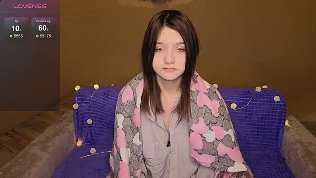 xxxnaughtyfoxyxxx online show from April 11, 2026, 9:02 am