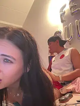 diosa cristal  online show from March 14, 2026, 4:07 am