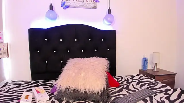 emmy  dreams online show from January 14, 2026, 10:13 pm