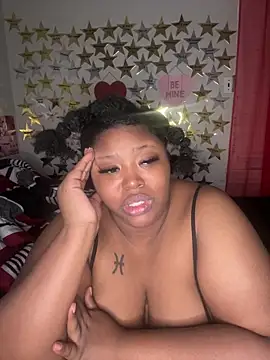 Chocolatebunnyxx96 online show from February 12, 2026, 7:19 am